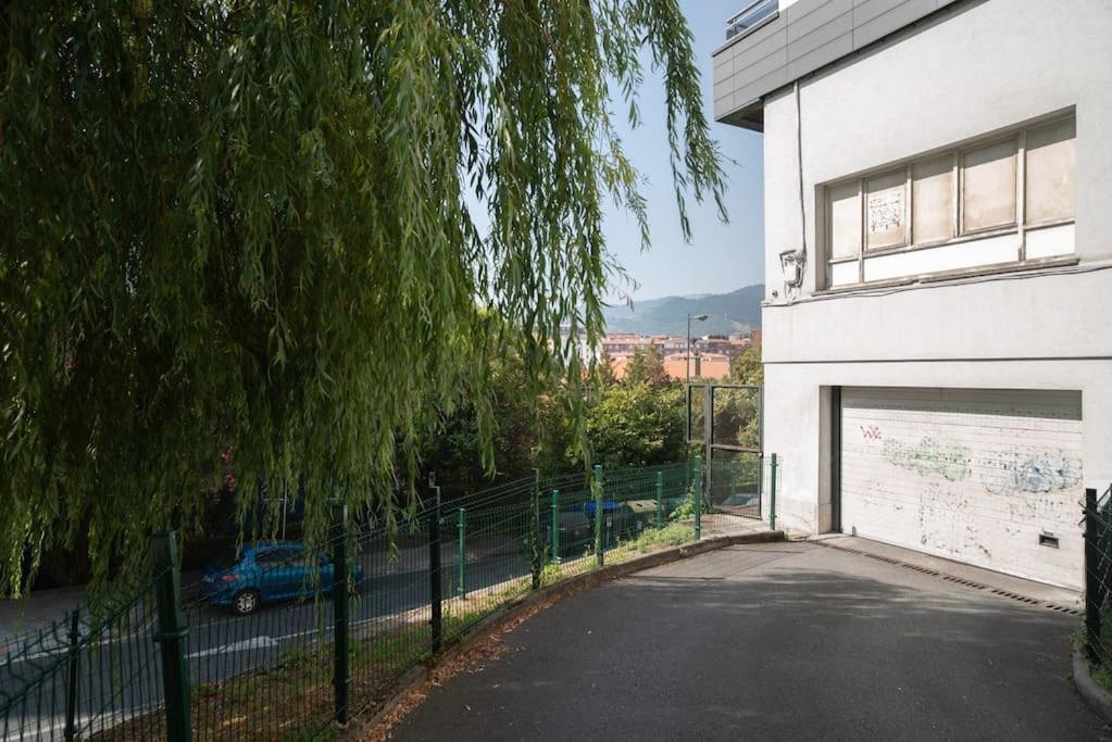 Exclusivo Espacio - Parking Gratis Bilbao Buitenkant foto